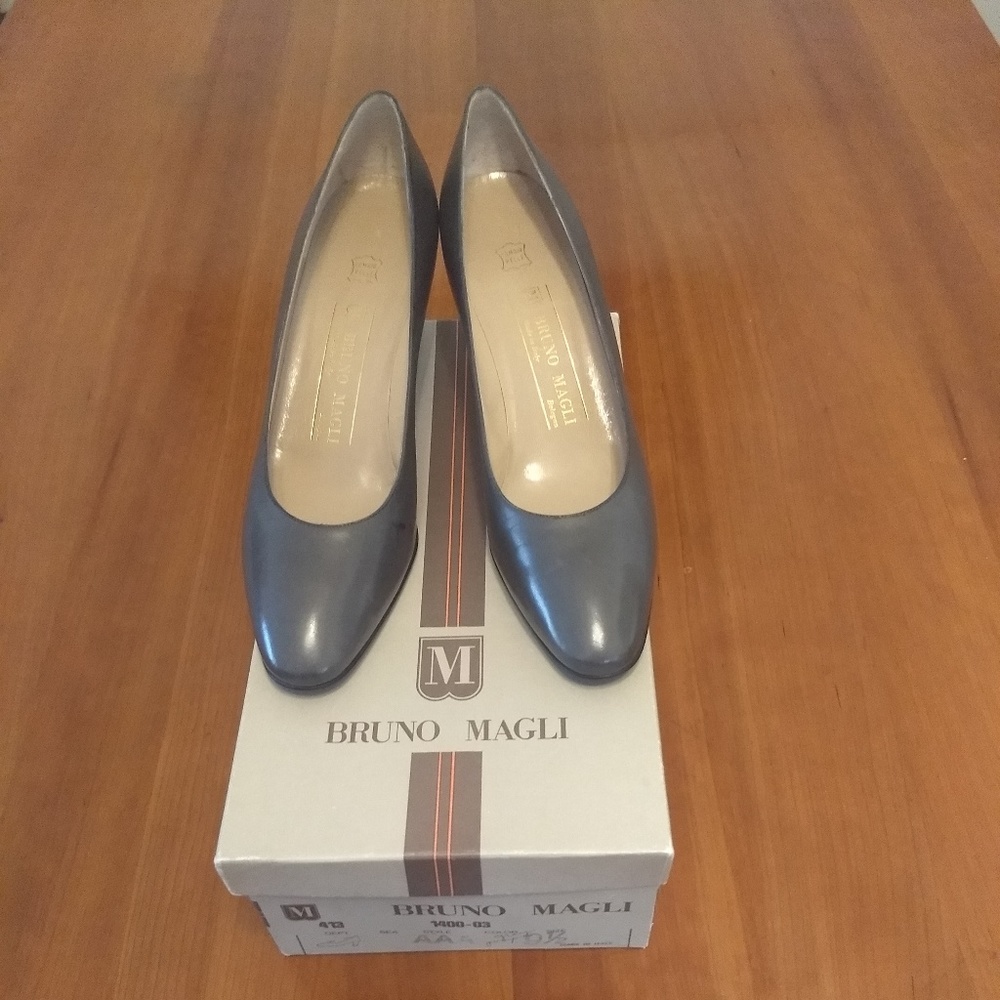 Bruno Magli Pumps